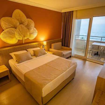 Cimen Hotel